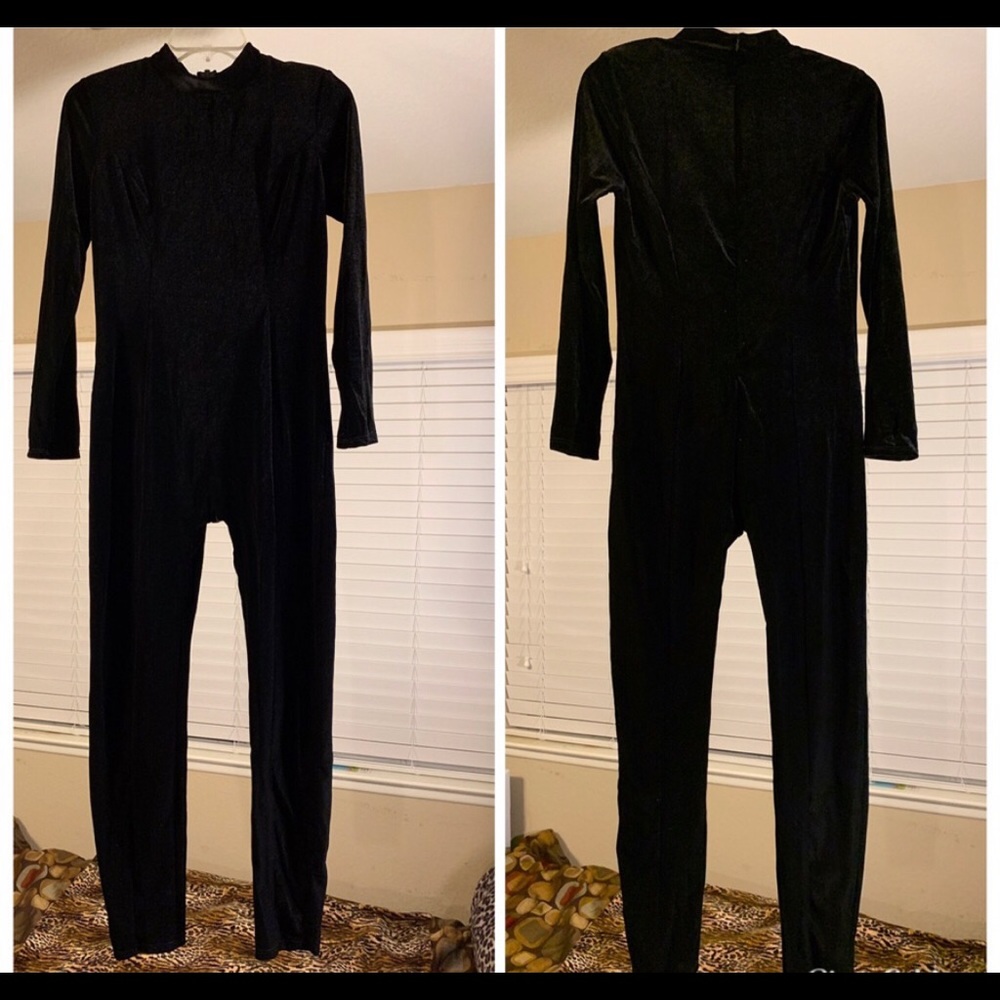 Velvet jumpsuit by Fashion Nova